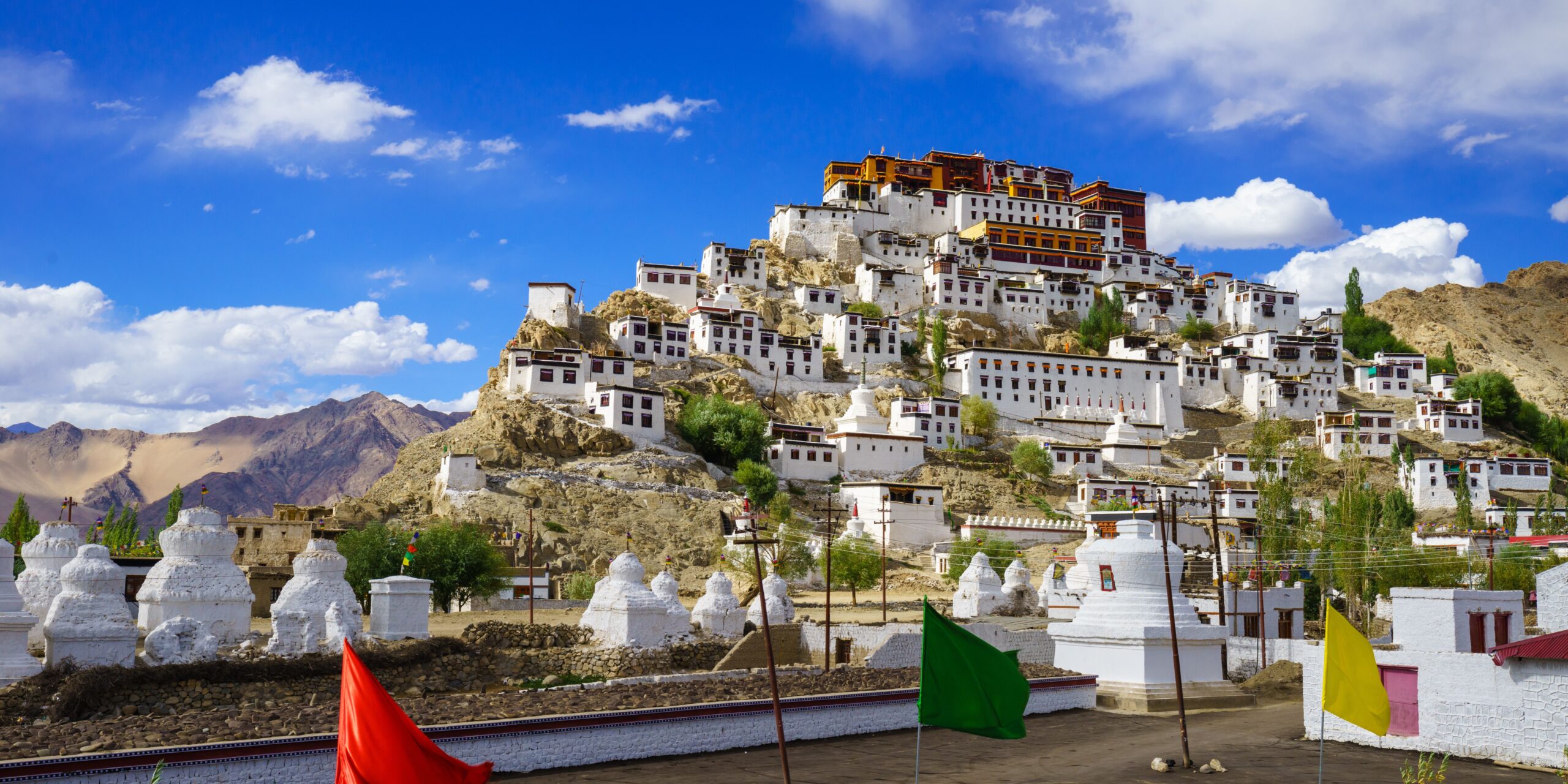 Weekend getaway transportation for hill stations
